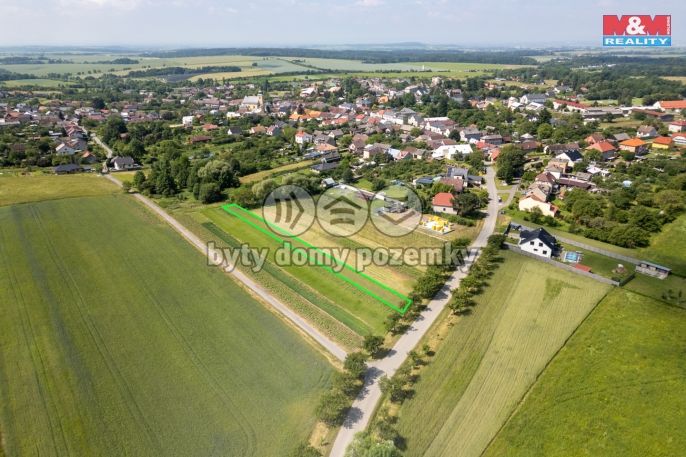 Prodej, Pole, Velký Újezd