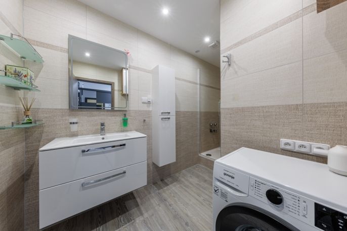 Prodej, Byt 2+1, Karlovy Vary