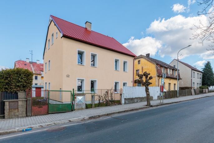 Prodej, Nájemní dům, Karlovy Vary