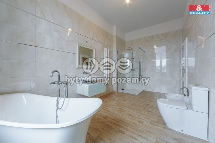 Prodej, Byt 2+kk, Karlovy Vary