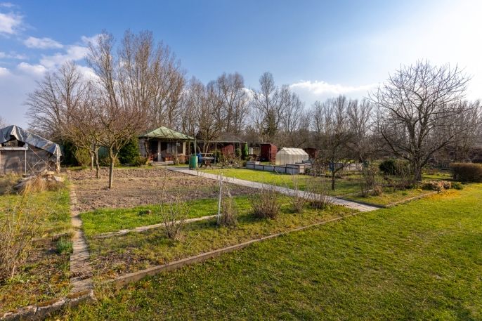 Prodej, Chata, Pardubice