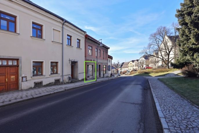 Pronájem, Obchod a služby, Polná