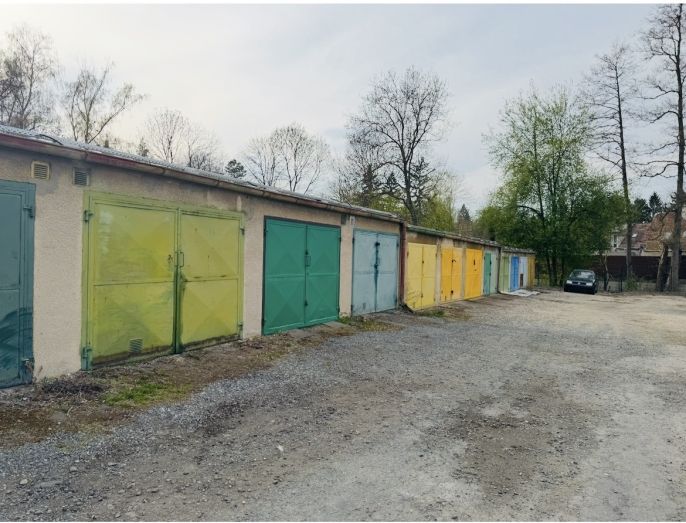 Prodej, Garáž, Slaný