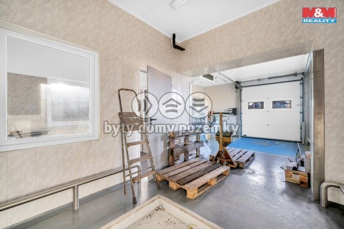 Pronájem, Obchod a služby, Červený Kostelec