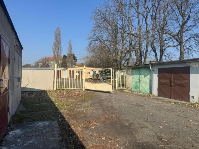 Prodej, Garáž, Chomutov