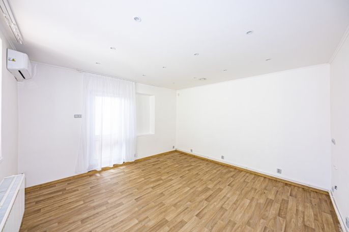 Pronájem, Obchod a služby, Čáslav
