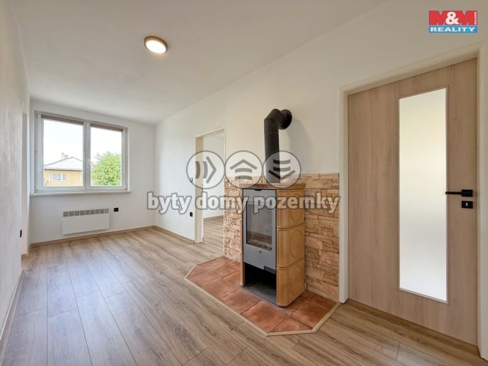 Prodej, Byt 3+1, Černovice