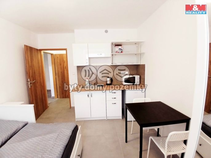 Pronájem, Byt 1+kk, Humpolec