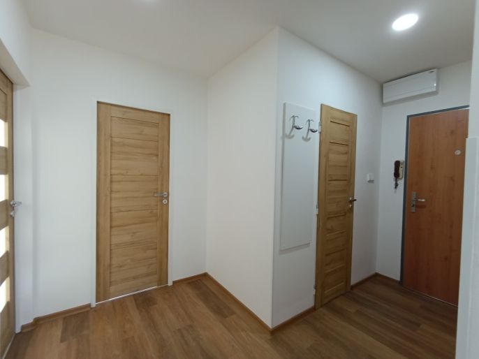 Pronájem, Byt 2+1, Česká Lípa