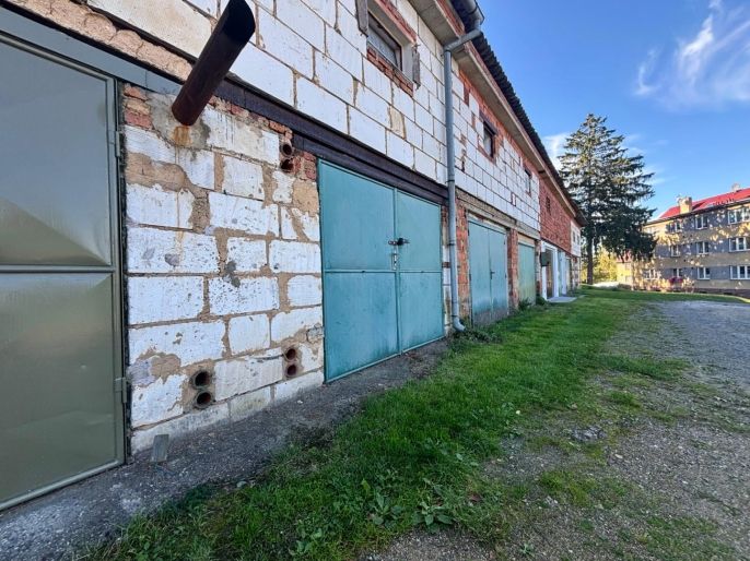 Prodej, Garáž, Vrčeň