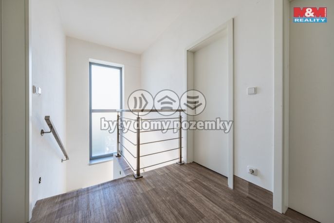 Prodej, Rodinný dům, Veleň