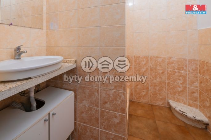 Prodej, Nájemní dům, Aš