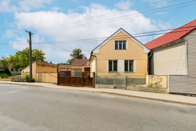 Prodej, Rodinný dům, Hlohovčice
