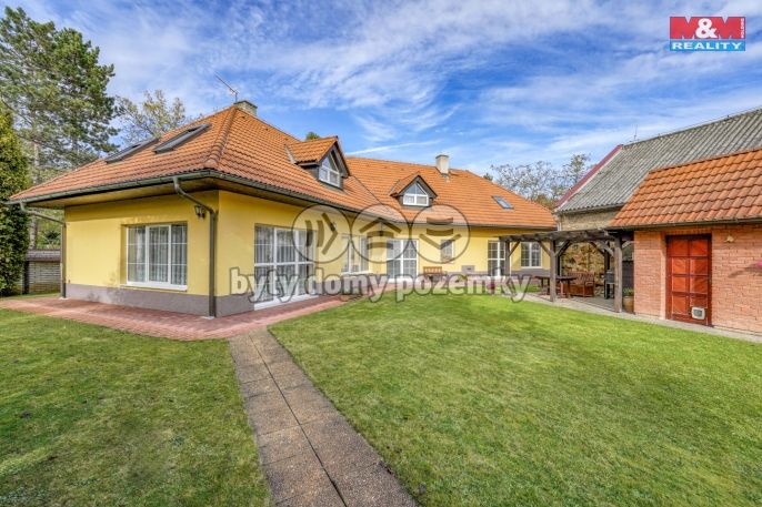 Prodej, Rodinný dům, Veleň