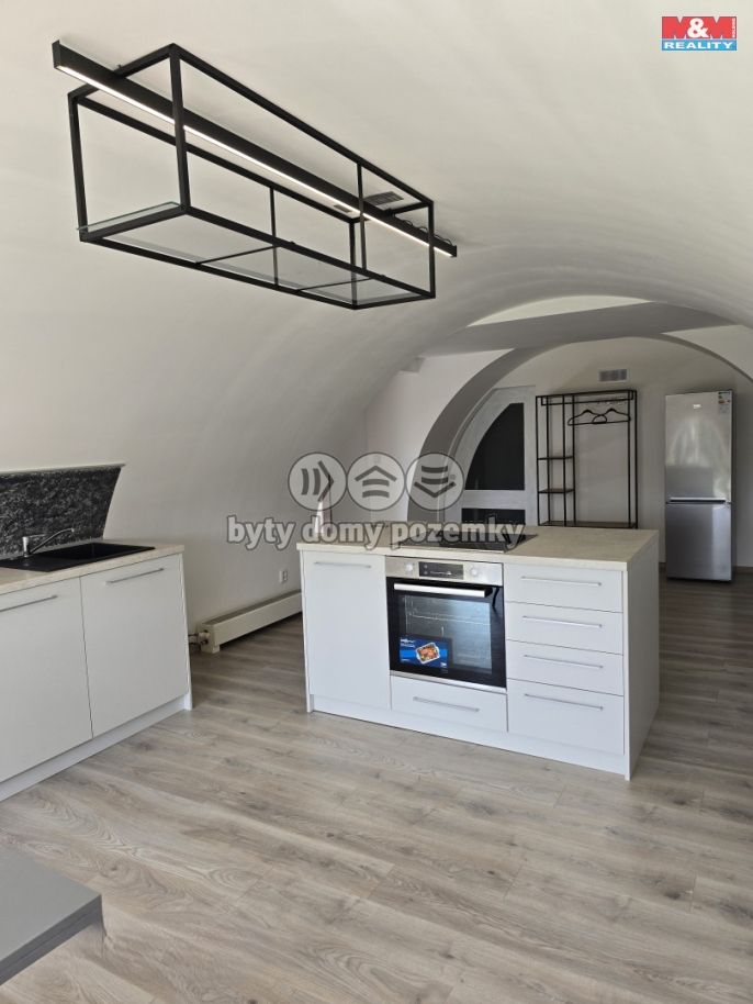 Pronájem, Rodinný dům, Trutnov