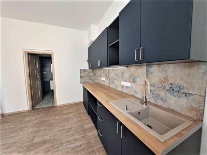 Pronájem, Byt 2+1, Lomnice nad Popelkou