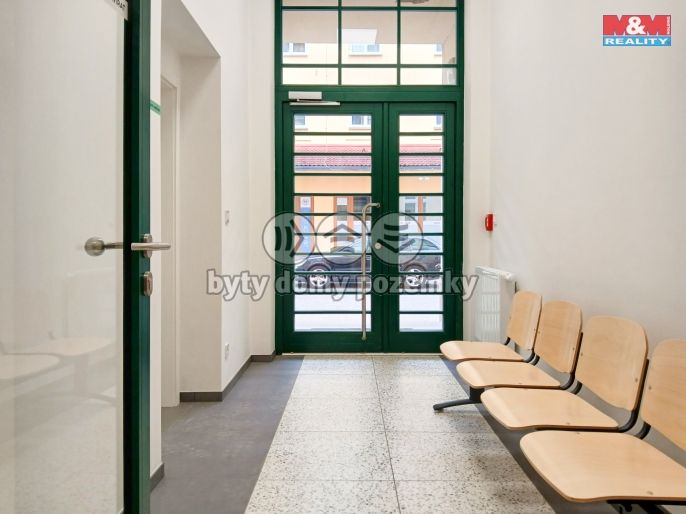 Pronájem, Obchod a služby, Opava