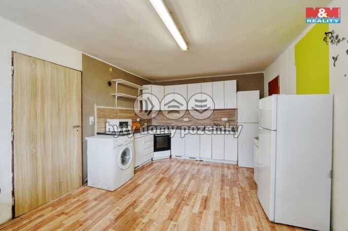 Prodej, Rodinný dům, Bezvěrov