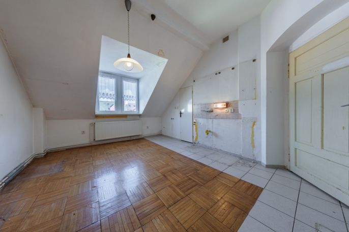 Prodej, Byt 4+1, Karlovy Vary