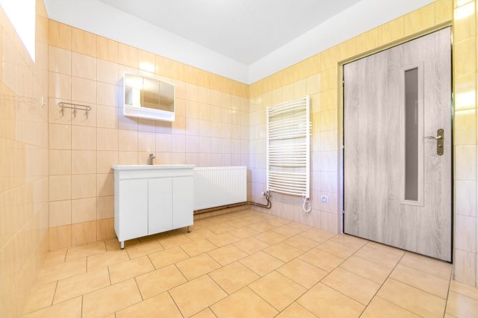 Prodej, Rodinný dům, Teplá