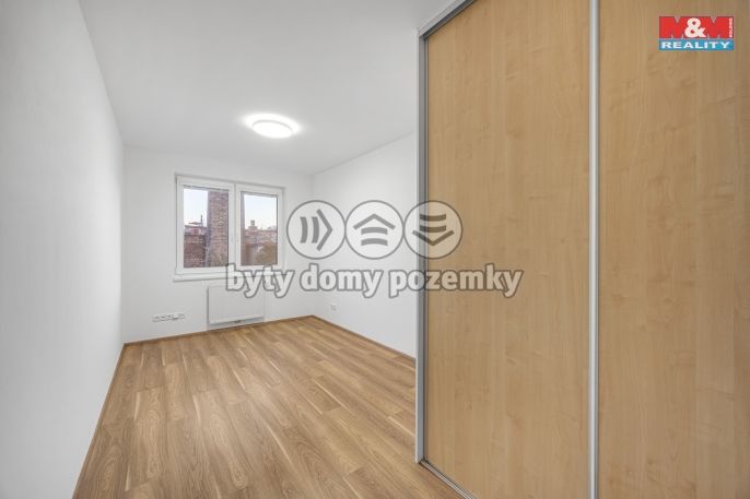 Pronájem, Byt 3+kk, Pardubice