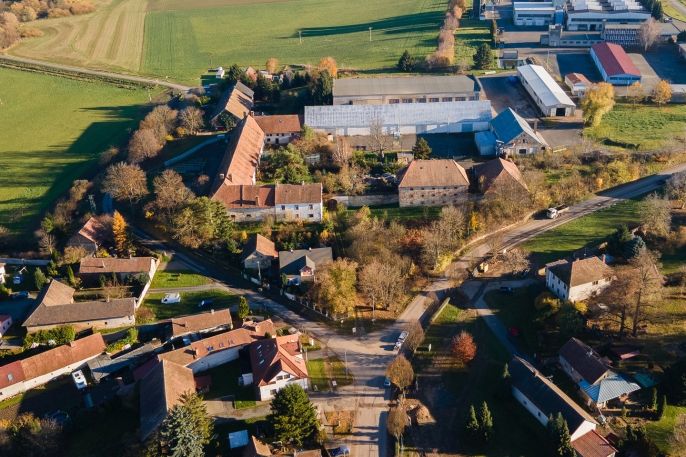 Prodej, Zahrada, Úhřetice