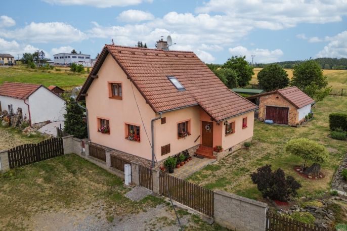 Prodej, Rodinný dům, Pernarec