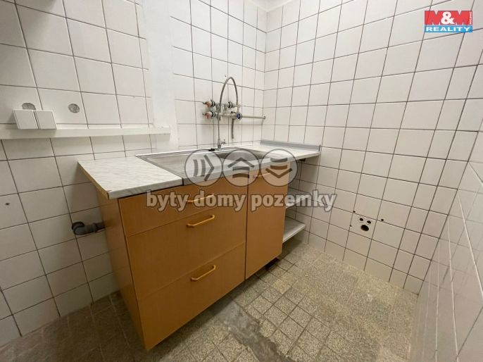 Pronájem, Obchodní objekt, Chrudim