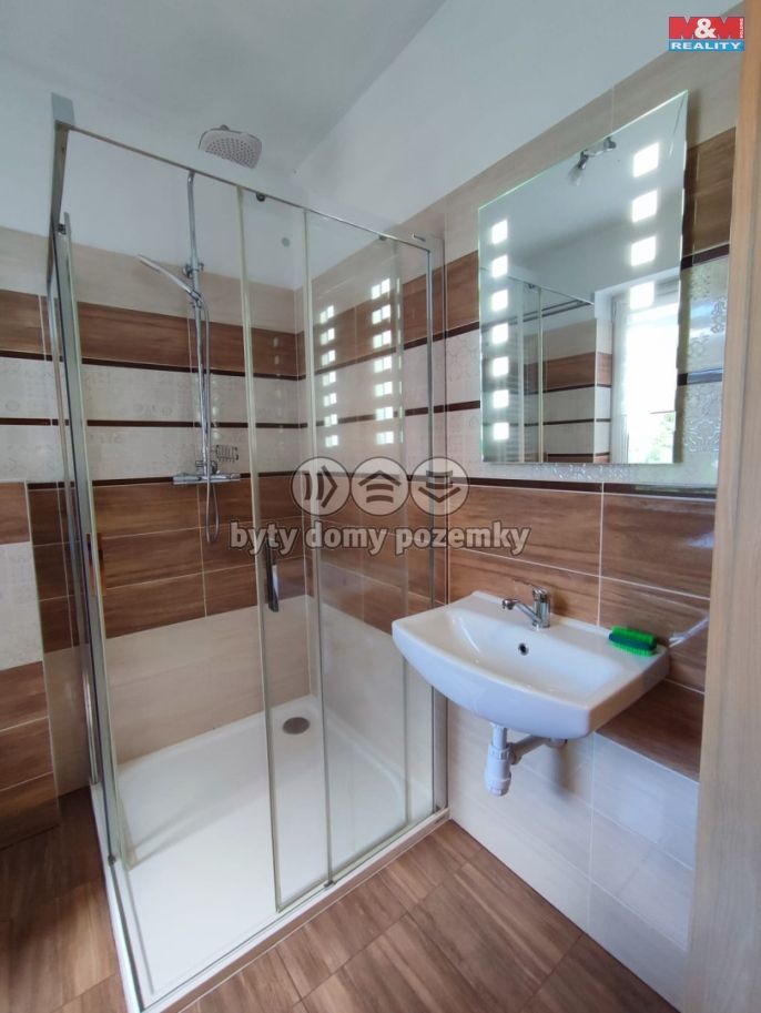 Pronájem, Byt 1+kk, Třinec