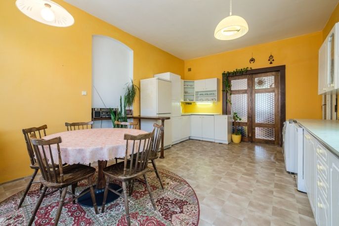 Prodej, Byt 4+1, Karlovy Vary