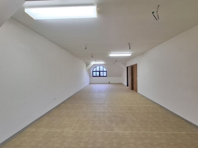 Pronájem, Obchod a služby, Chodov