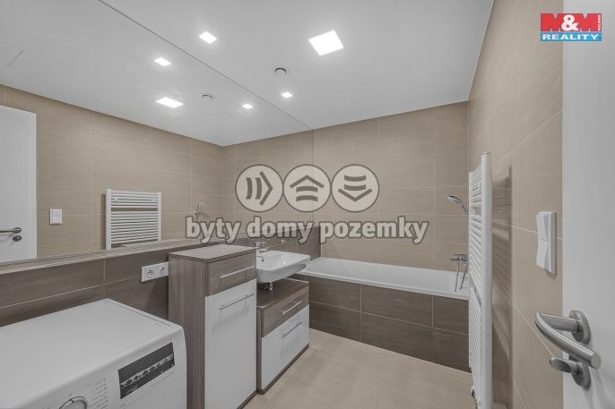 Pronájem, Byt 3+kk, Pardubice