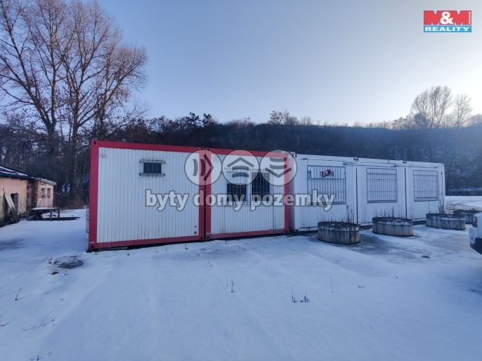 Pronájem, Sklad, Veleň