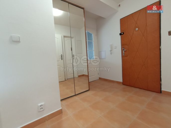 Pronájem, Byt 2+1, Most