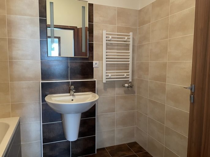 Pronájem, Byt 2+kk, Pardubice