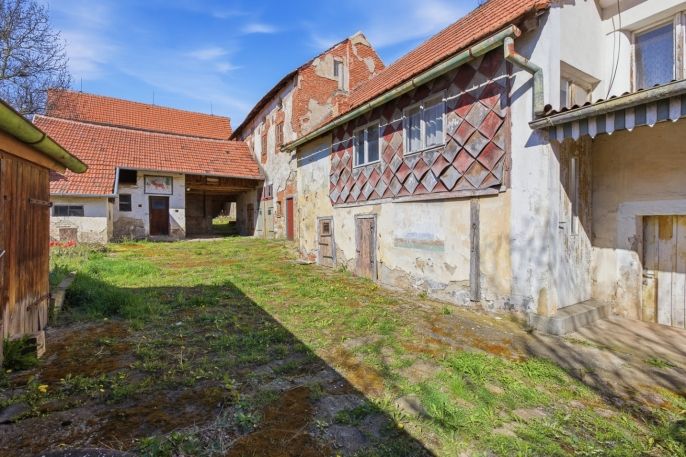 Prodej, Zemědělská usedlost, Kněževes