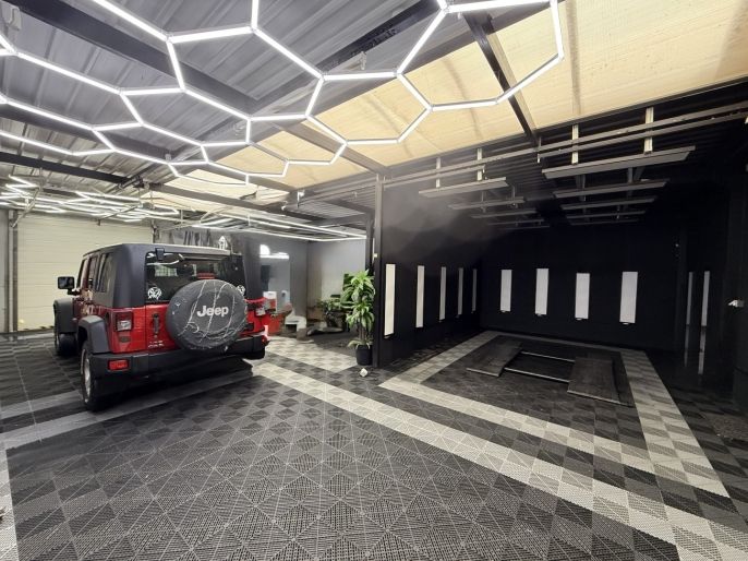 Pronájem, Obchodní objekt, Hradec Králové