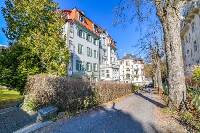 Prodej, Byt 2+kk, Karlovy Vary