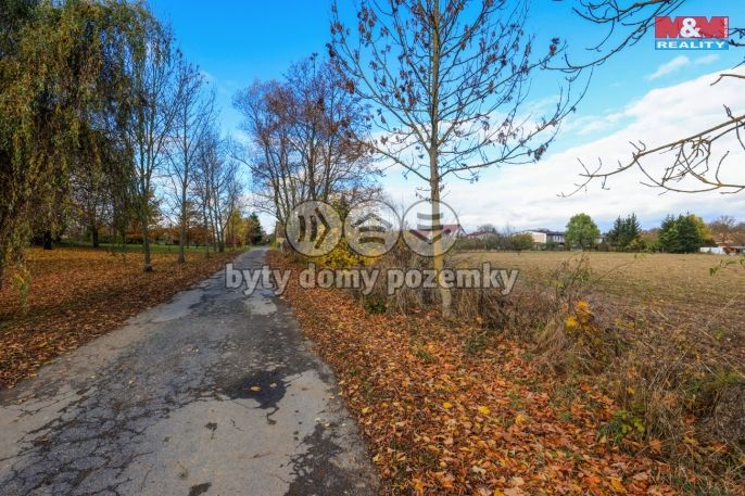 Prodej, Pole, Hradešice