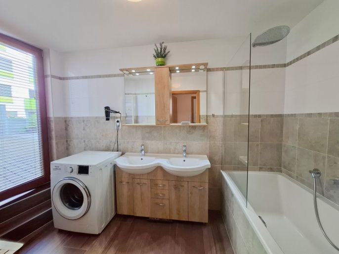 Pronájem, Byt 5+kk, Praha