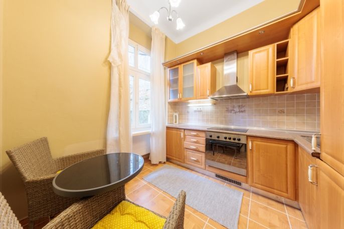 Pronájem, Byt 2+1, Karlovy Vary