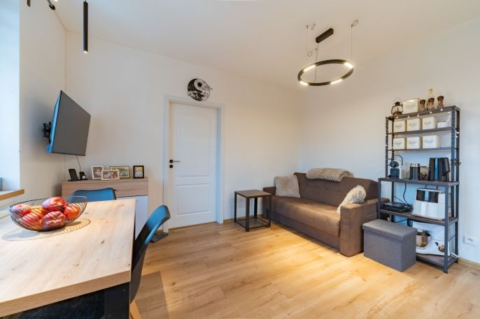 Prodej, Byt 2+kk, Karlovy Vary