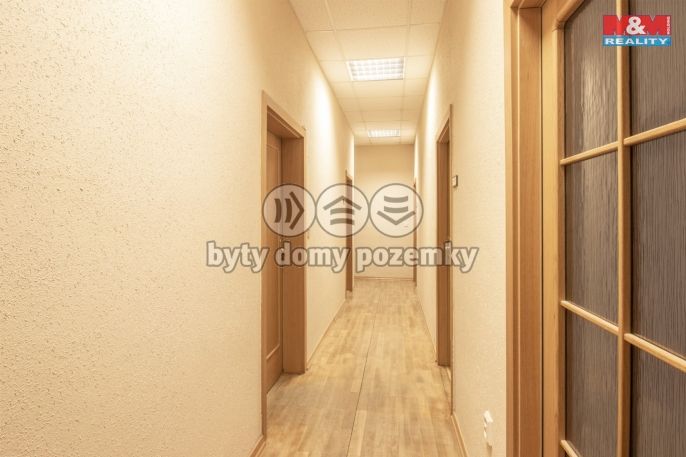 Pronájem, Kancelářský prostor, Nový Bor