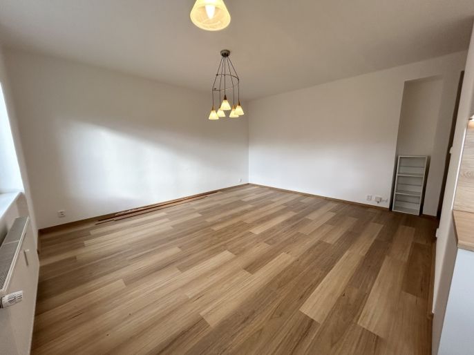 Pronájem, Byt 1+kk, Louny