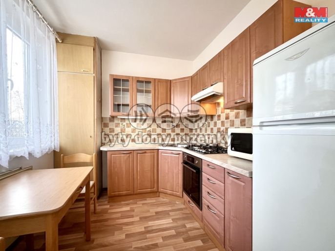 Pronájem, Byt 2+1, Jablonec nad Nisou