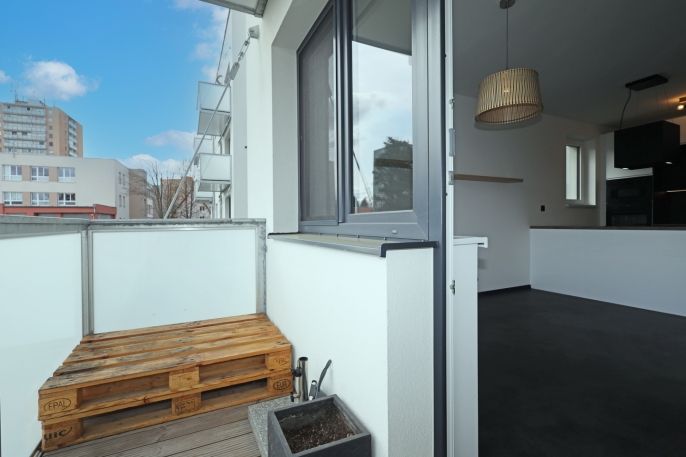 Pronájem, Byt 4+kk, Karlovy Vary