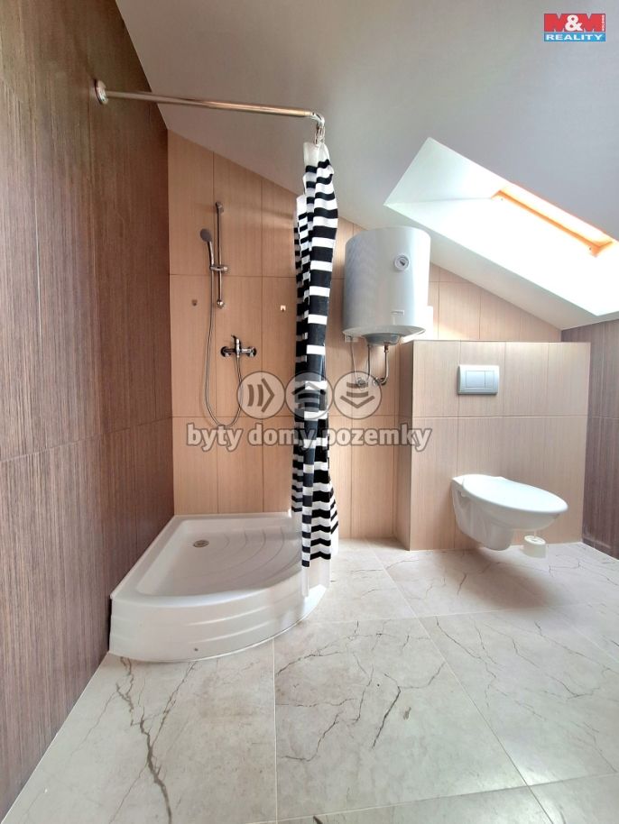 Pronájem, Byt 2+kk, Rostoklaty