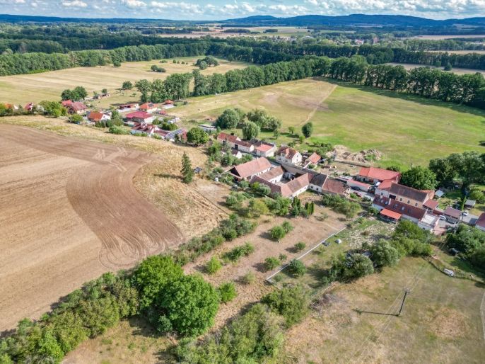 Prodej, Zemědělská usedlost, Štěkeň
