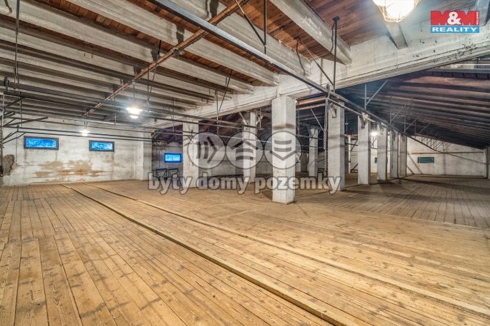 Prodej, Sklad, Křešice