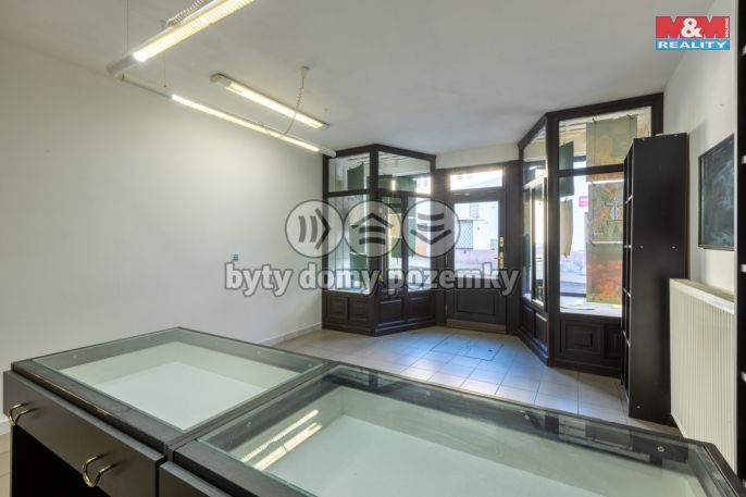 Prodej, Obchod a služby, Postoloprty